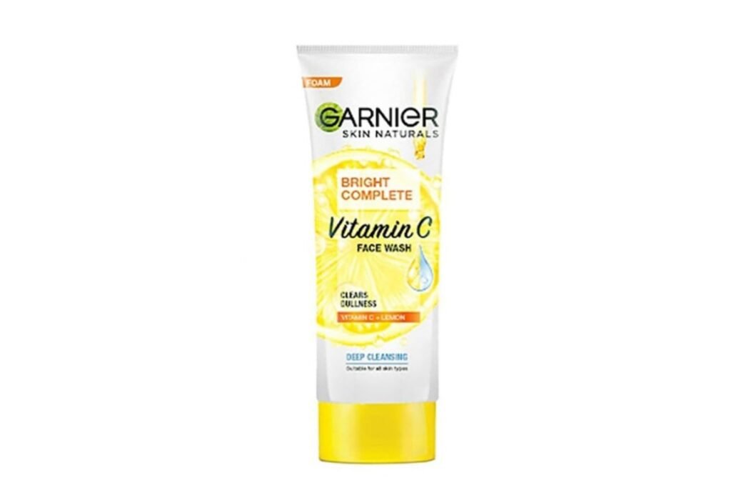 Garnier Light face wash for daily cleansing